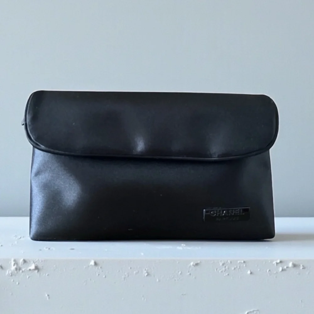 CHANEL Black Satin cosmetic parfume pouch